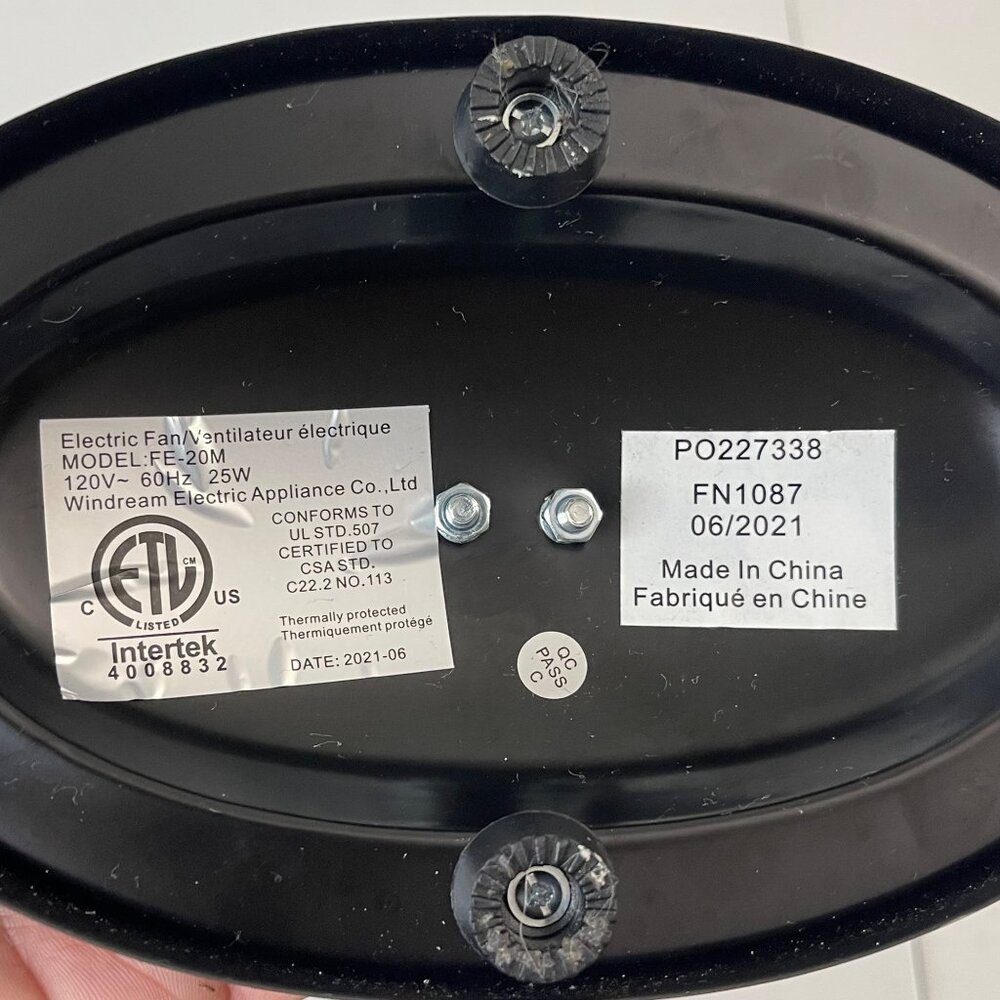 Retro Desk Fan With Metal Blades, Matte Black Finish - Picture 11 of 12
